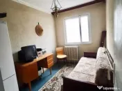 Apartament 3 camere semidecomandat KM 4-5 