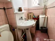 Apartament 3 camere semidecomandat KM 4-5 