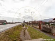 2 case individuale in Com. Titesti sat Bucsenesti-Lotasi- ju 