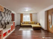 2 case individuale in Com. Titesti sat Bucsenesti-Lotasi- ju 