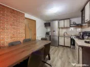 2 case individuale in Com. Titesti sat Bucsenesti-Lotasi- ju 