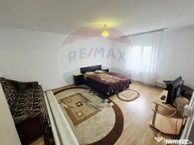 Afacere la Cheie Imobil 10 Unități | Vad Comercial | 84...