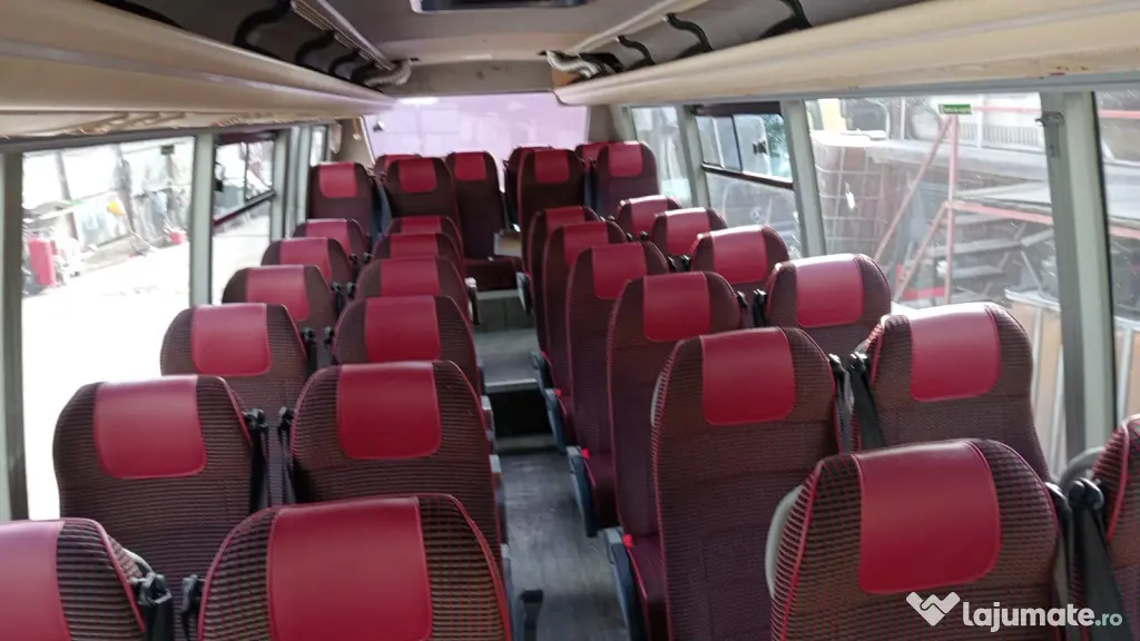 Microbuz Mercedes Benz Trituro, an 2018, Euro 6, AC, 2997 cm, 34 locur
