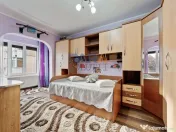 Apartament 3 camere mari, 75 mp, etaj 1, zona Favorit 