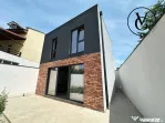 Vila YANG P+1: 189 mp construiți, curte, zona centrală a C