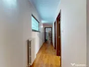 Două case pe același teren – locuință + oportunitat... 