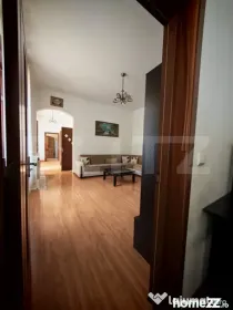 Apartament cu 3 camere, 72 mp, zona Traian