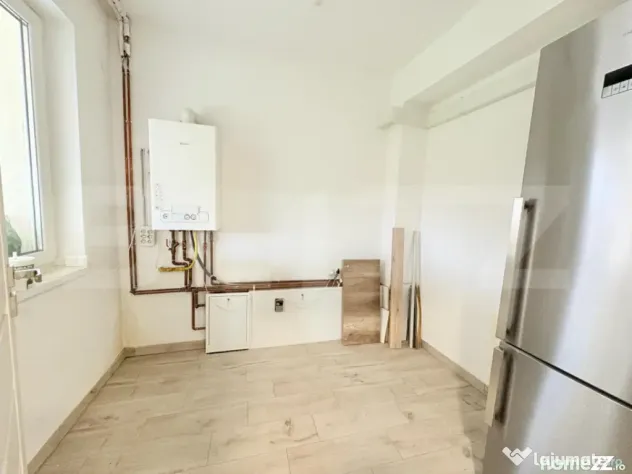 Casă de vânzare 239 mp, teren 5,6 ari, zona Titulescu