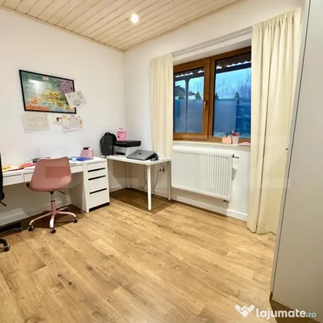Casă modernă 4 dormitoare, teren de 1591 mp, cu foișor ș