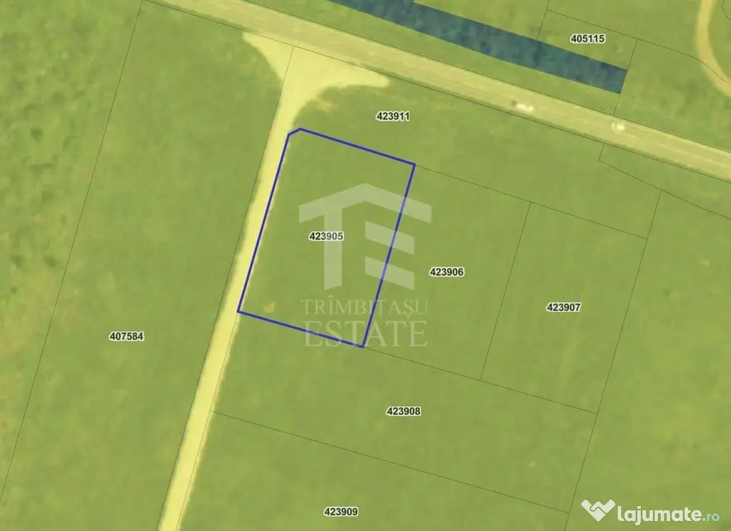 Vanzare | Teren industrial | 2385 MP | Apa Curent Canal |...