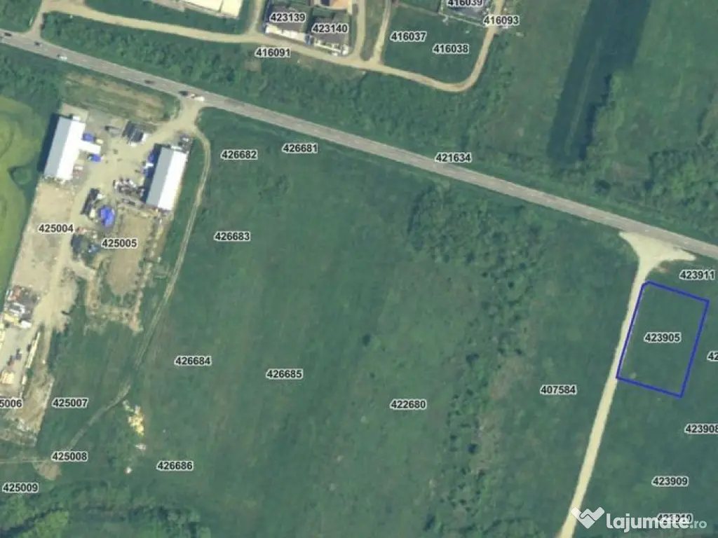 Vanzare | Teren industrial | 2385 MP | Apa Curent Canal |...