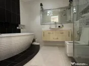 3 Camere zona 1 Decembrie 1918 