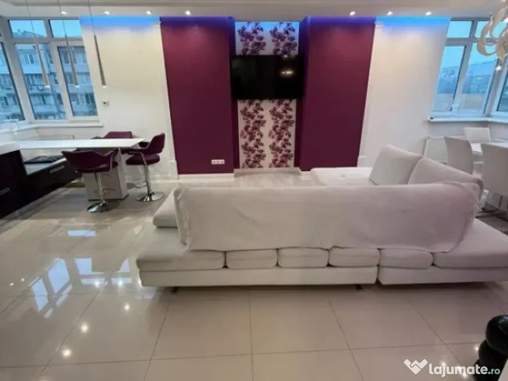 3 Camere zona 1 Decembrie 1918