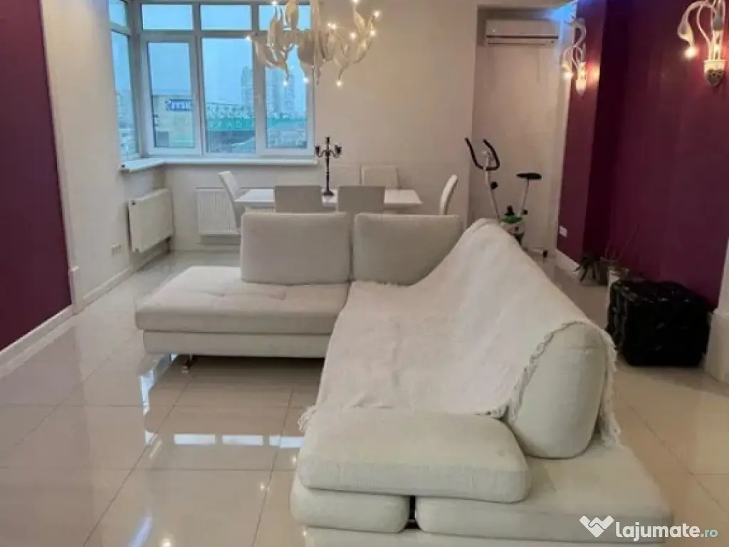 3 Camere zona 1 Decembrie 1918