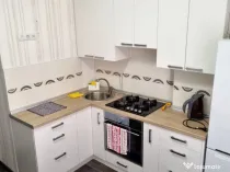 Garsoniera de inchriat zona 1 Mai