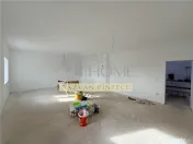 Pensiune 6 camere, teren 12713 mp, Dealul Mare, Urlati, Prah 