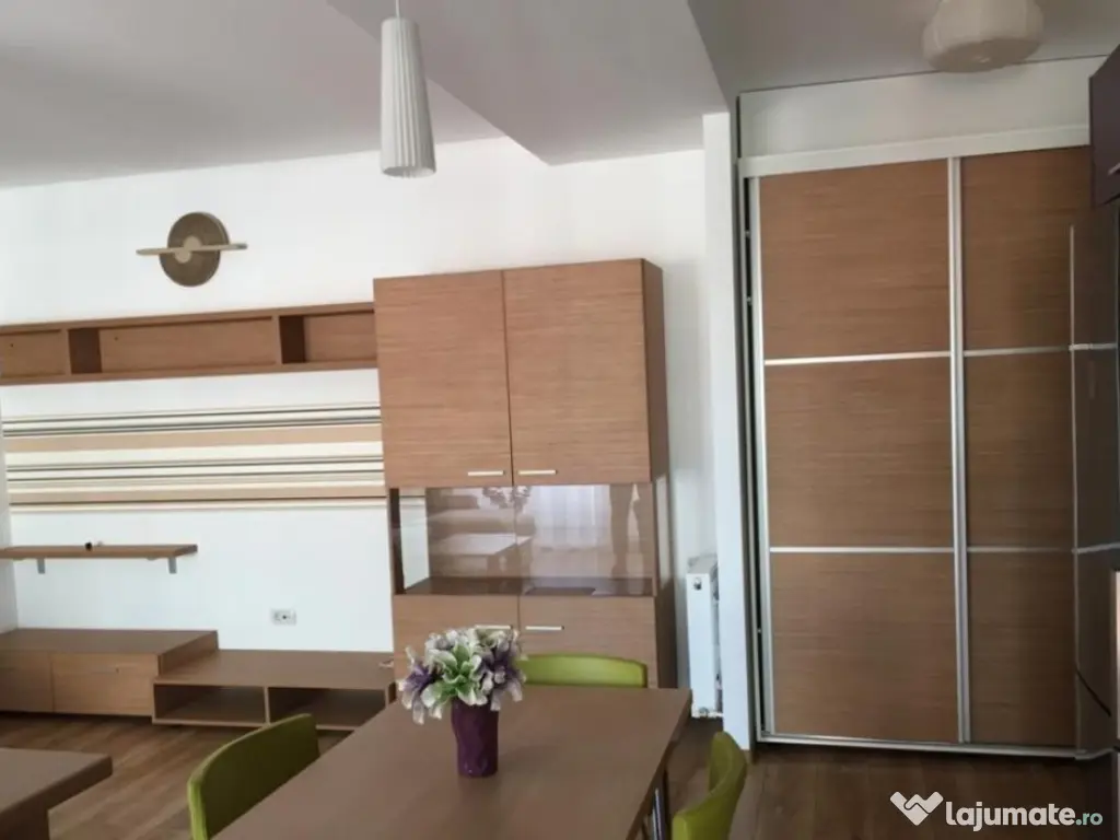 2 camere - Bulevardul Chisinau