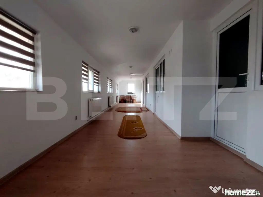 Casa P+M 210 mp utili Craiova, teren 884 mp, cartier Facai