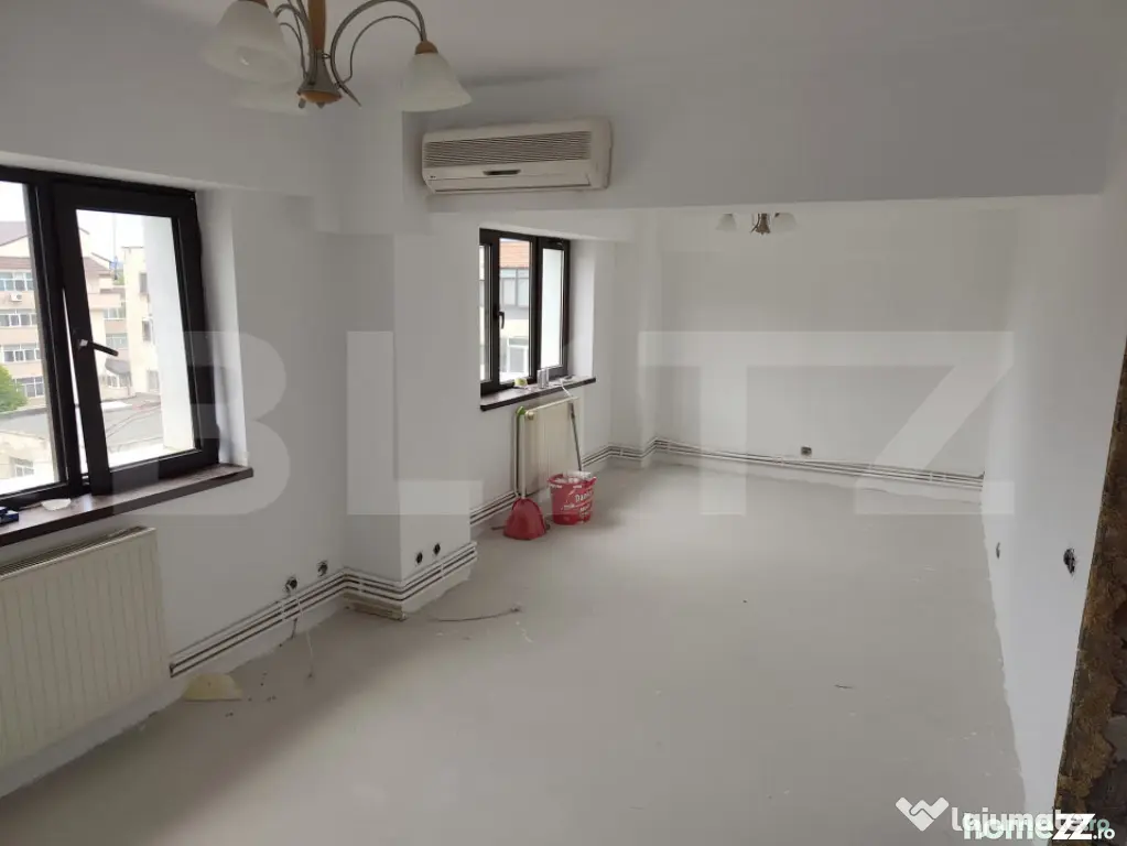 Apartament de vanzare, 110 mp, zona Ultracentral