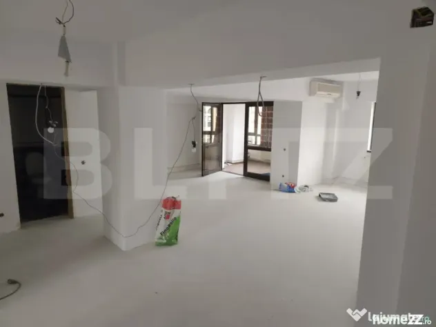 Apartament de vanzare, 110 mp, zona Ultracentral