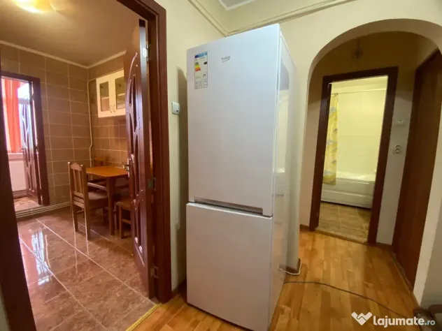 Apartament 2 cam decomandat, centrală termică, mobilat și utilat