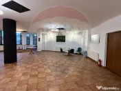 Spațiu comercial de inchiriat Valea Rosie 