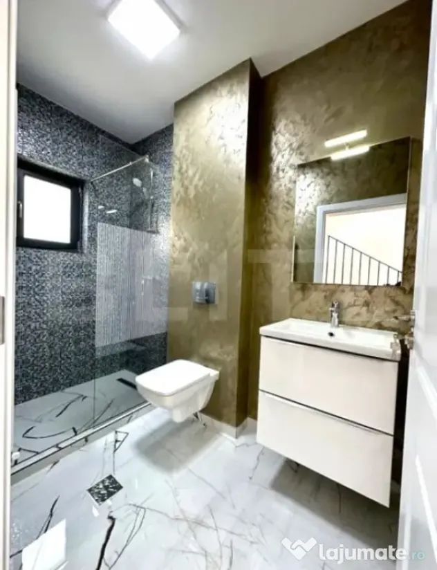 Casa tip duplex P+E, 250 mp teren, Vorovesti