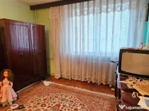 Apartament 2 camere decomandat, cu boxa,cartier Precista,zona Sc.nr.10