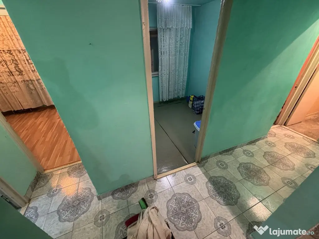 Apartament 4 camere zona Inel 2