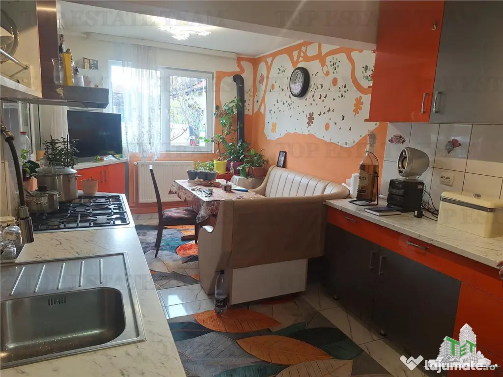 Casa individuala cu teren 182mp in Colentina, intr-o strada