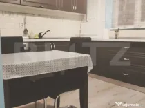 Apartament cu 3 camere, 62 mp, parcare, zona Sesul de Sus