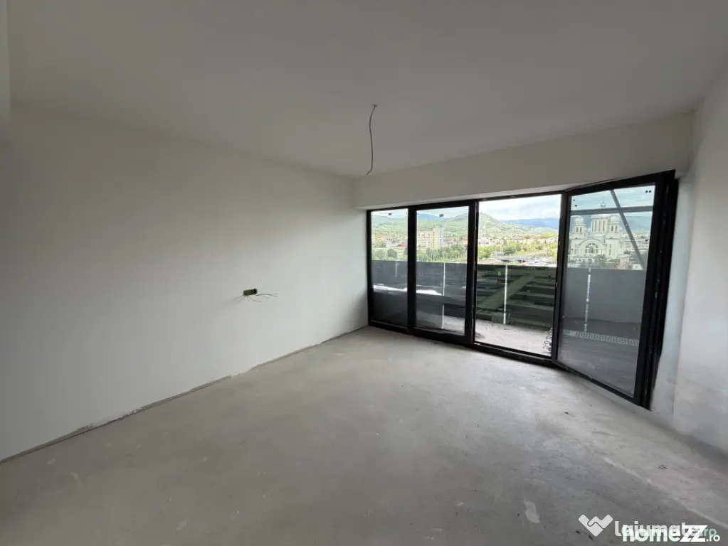 Apartament premium 3 camere | Terasă 17,8 mp | Vedere panor