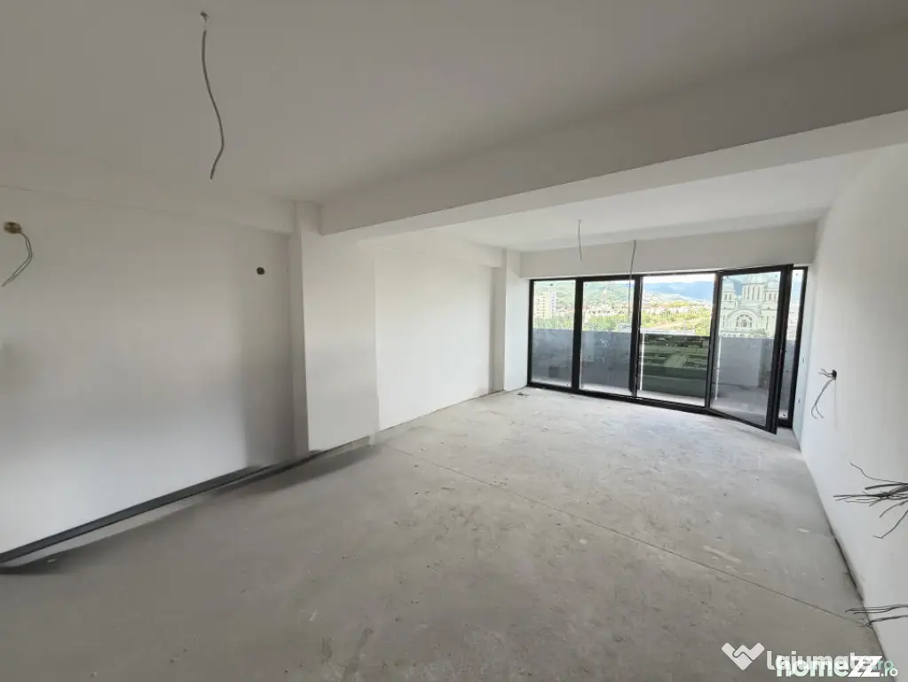 Apartament premium 3 camere | Terasă 17,8 mp | Vedere panor