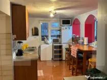 Casa in Iratosu cu teren, apa curentă, centrală termica ,