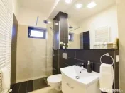 Afacere regim hotelier - imobil 7 apartamente, zona Tractorul! 