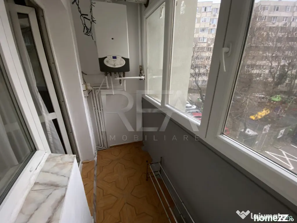 2 camere-centrala proprie- etaj 2 din 10-Strada Barca/Margea