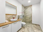 Spațiu comercial de închiriat la mansarda 