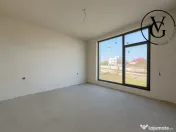 Vila modernă - finisată -terasă circulabila vedere lac ș 