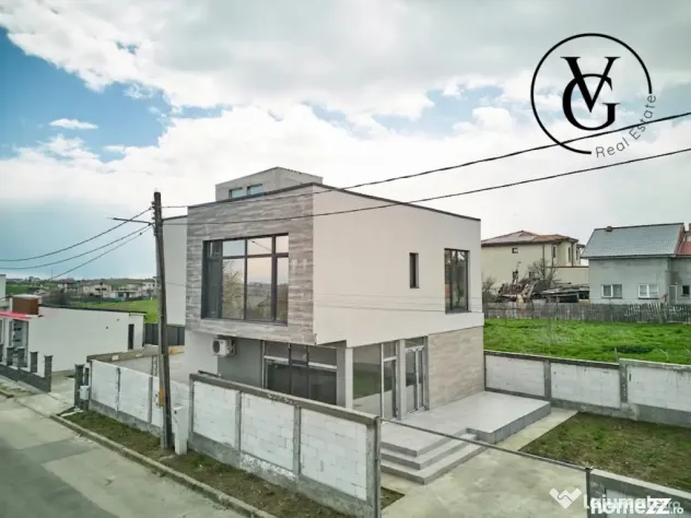 Vila modernă - finisată -terasă circulabila vedere lac ș - Ovidiu (Constanta)