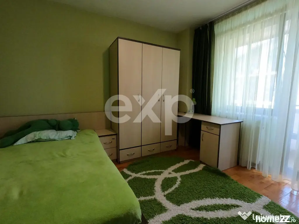 Vilă Exclusivistă cu Terasă și Curte Generoasă în Găv