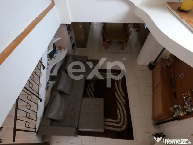 Vilă Exclusivistă cu Terasă și Curte Generoasă în Găv