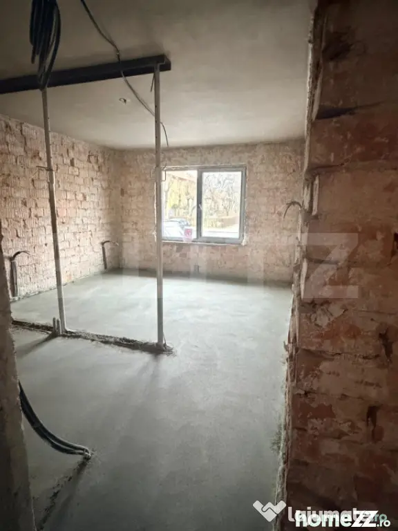 APARTAMENTE DE VANZARE, 75 MP, ZONA TRACTORUL - 170.000 - Brasov (Brasov)