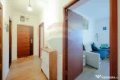 De vânzare apartament cu 2 camere, parter, parcare inclu... 
