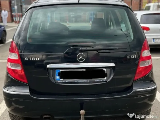 Mercedes a180 autoturism
