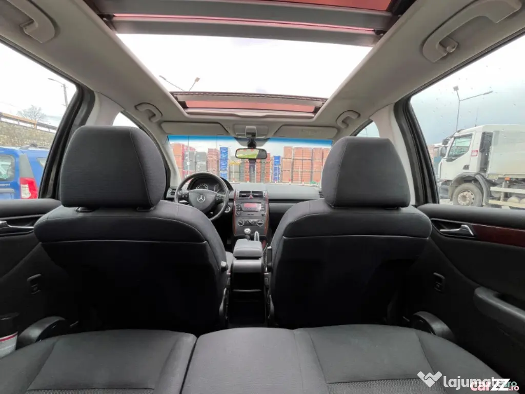 Mercedes a180 autoturism