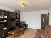 3 cam, 74 mp. decomandat, fara imbunatatiri, et.4, acoperis, Cuza Voda 