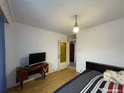 3 cam, 74 mp. decomandat, fara imbunatatiri, et.4, acoperis, Cuza Voda 