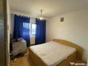 3 cam, 74 mp. decomandat, fara imbunatatiri, et.4, acoperis, Cuza Voda 