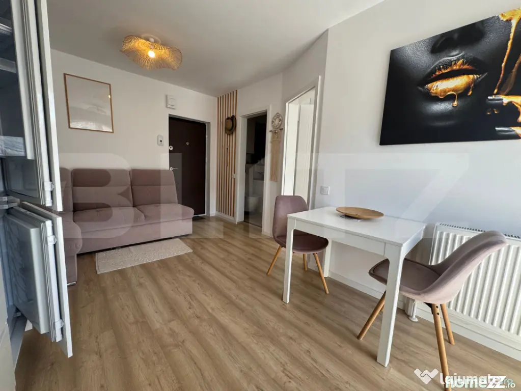 Apartament cu 2 camere, etaj intermediar, balcon, parcare, z - Floresti (Cluj)