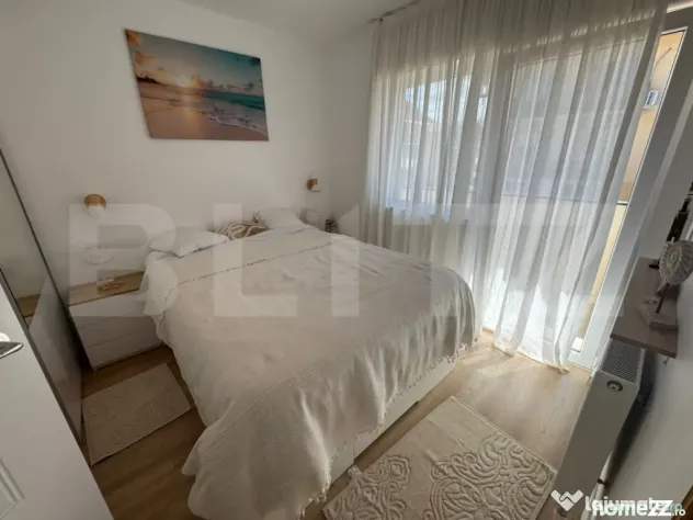 Apartament cu 2 camere, etaj intermediar, balcon, parcare, z - Floresti (Cluj)